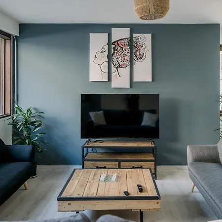 T5 Bompard Centre Rodez, Parking Prive